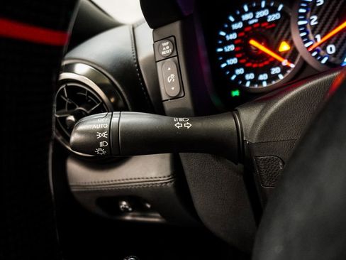 Used 2017 Nissan GT-R Premium AWD/4WD image 32