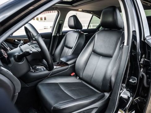 Used 2018 INFINITI Q50 Luxe image 5