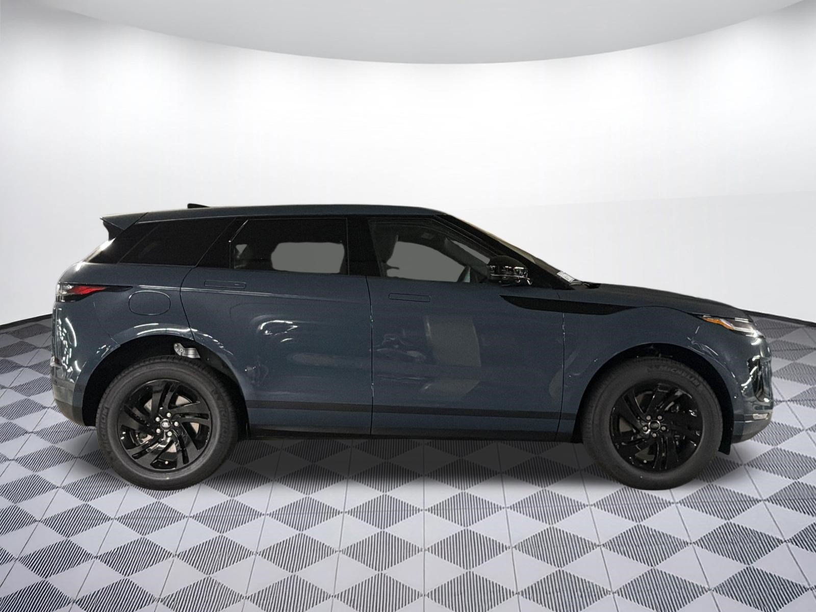 New 2026 Land Rover Range Rover Evoque S AWD/4WD image 8