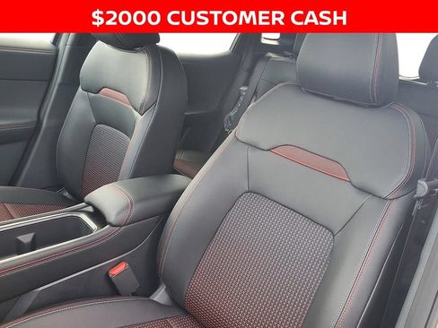 New 2026 Nissan Kicks SR FWD image 12