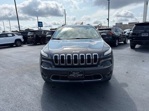 Used 2014 Jeep Cherokee Limited w/ Luxury Group AWD/4WD image 8