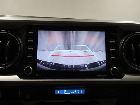 Used 2023 Toyota Tacoma SR5 w/ Technology Package AWD/4WD image 26