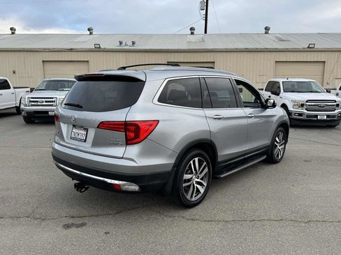Used 2016 Honda Pilot Elite image 10