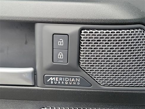 Used 2024 Land Rover Defender 110 Carpathian Edition image 13