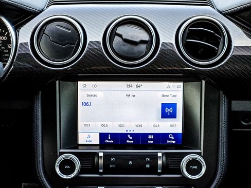 Used 2020 Ford Mustang GT Premium w/ Carbon Sport Interior Package image 16