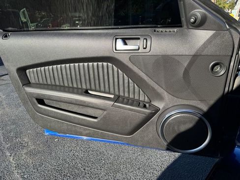 Used 2012 Ford Mustang Shelby GT500 image 23