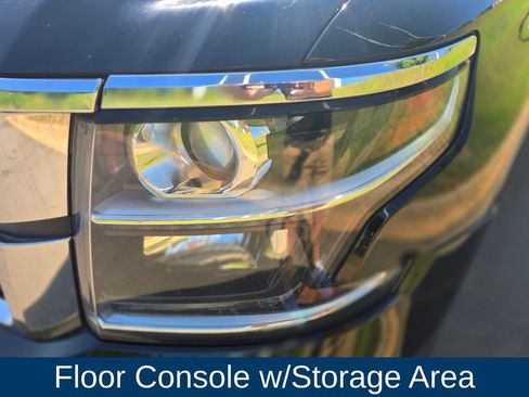 Used 2019 Chevrolet Suburban LT AWD/4WD image 6