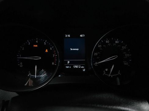 Used 2021 Toyota C-HR LE image 17