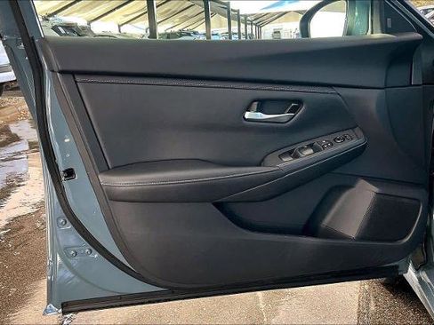 Certified 2024 Nissan Sentra SV image 21