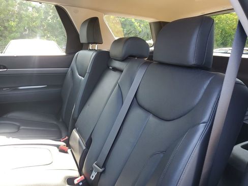 Used 2021 Hyundai Palisade SEL FWD image 15