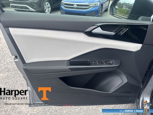 Used 2025 Volkswagen Taos S FWD image 19