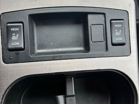 Used 2013 Subaru Outback 2.5i Limited w/ Moonroof Pkg image 45