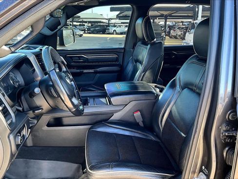 Used 2021 RAM 1500 Limited w/ Night Edition image 9