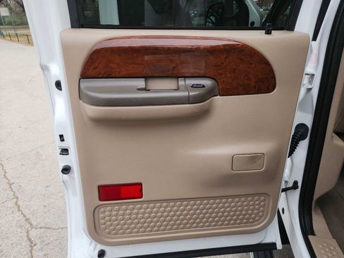 Used 2004 Ford F250 SUPER DUTY image 28