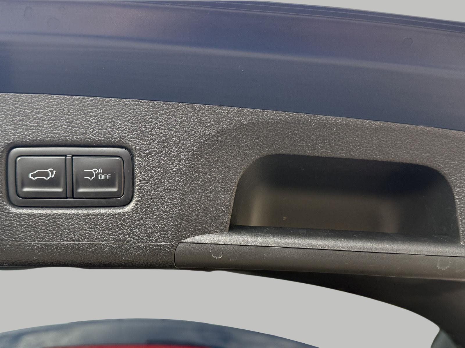 Used 2025 Kia Telluride S AWD/4WD image 19