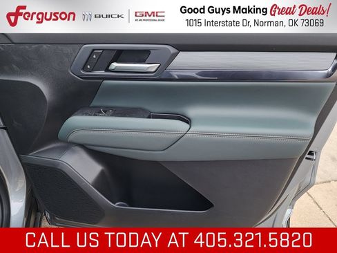 New 2026 GMC Terrain AT4 w/ Convenience Package III AWD/4WD image 38