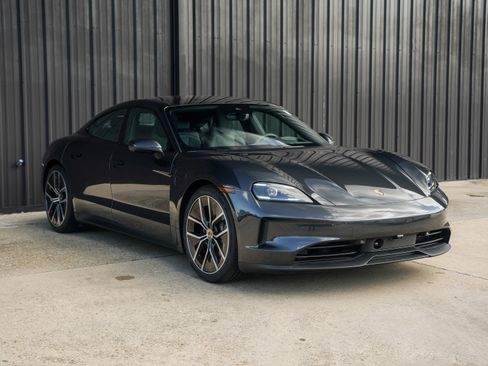New 2025 Porsche Taycan 4 image 7
