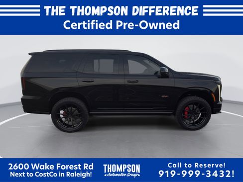 Used 2026 Cadillac Escalade V AWD/4WD image 2