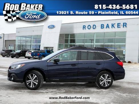 Used 2018 Subaru Outback 2.5i Limited image 1