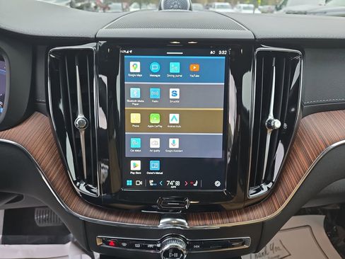 Used 2025 Volvo XC60 B5 Ultra w/ Protection Package Premier image 26