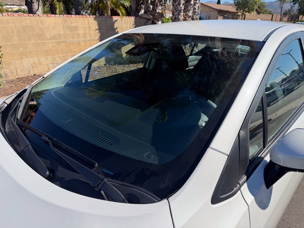 Used 2024 Nissan Versa SV FWD image 9