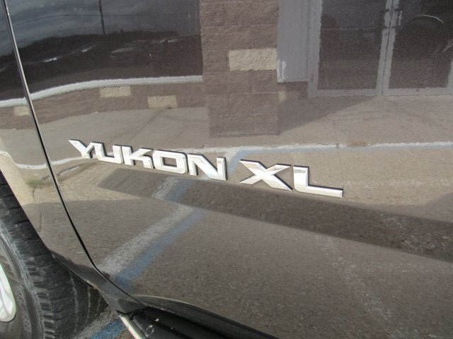 Used 2018 GMC Yukon XL SLT w/ Open Road Package AWD/4WD image 47