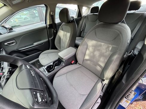 Used 2025 Kia K4 FWD image 35