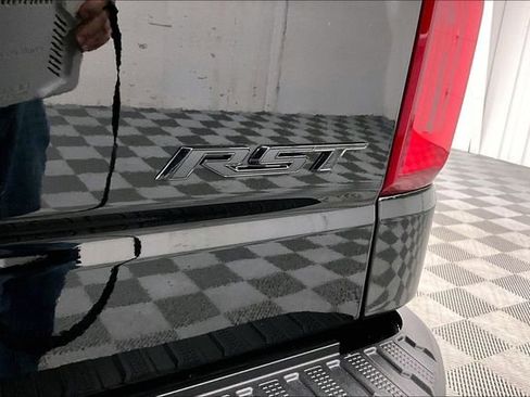 Used 2024 Chevrolet Silverado 1500 RST w/ Convenience Package II image 9