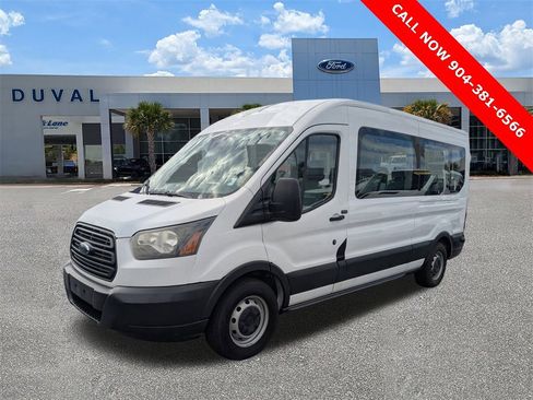 Used 2017 Ford Transit 350 XL image 8