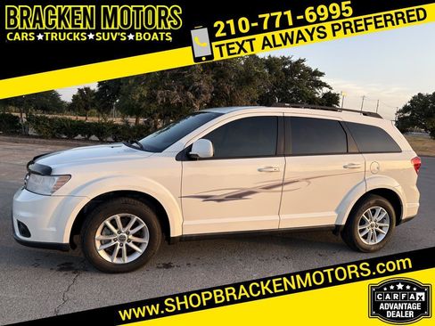 Used 2015 Dodge Journey SXT FWD image 1