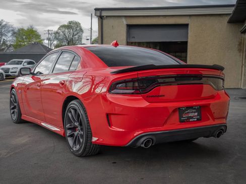 Used 2022 Dodge Charger Scat Pack w/ Plus Group RWD image 6