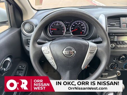 Used 2017 Nissan Versa SV image 22