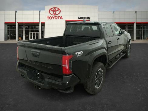New 2025 Toyota Tacoma TRD Sport image 19