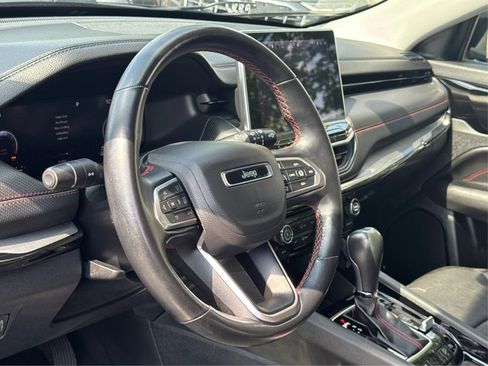 Used 2022 Jeep Compass Trailhawk w/ Trailhawk Elite Group AWD/4WD image 16