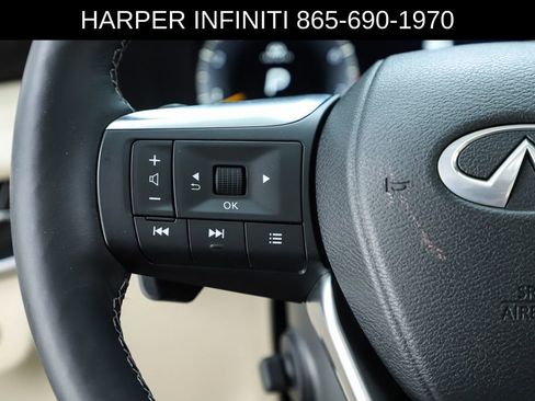 Used 2023 INFINITI QX60 Sensory w/ Vision Package AWD/4WD image 22