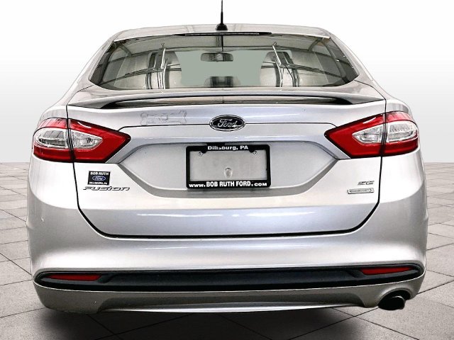 Used 2013 Ford Fusion SE FWD image 5