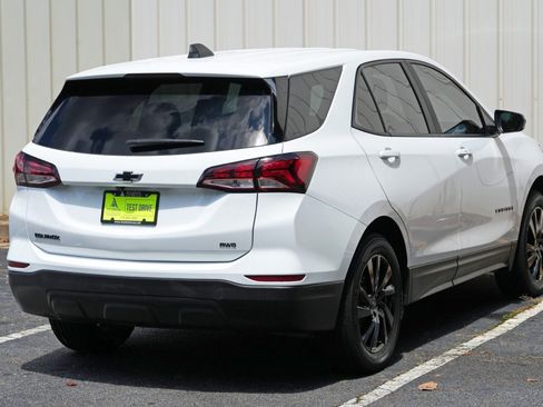 Used 2024 Chevrolet Equinox LS w/ LS Convenience Package AWD/4WD image 47
