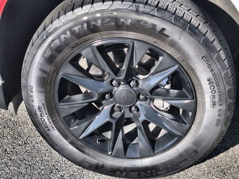 Certified 2023 Chevrolet Tahoe Premier w/ Advanced Technology Package image 36