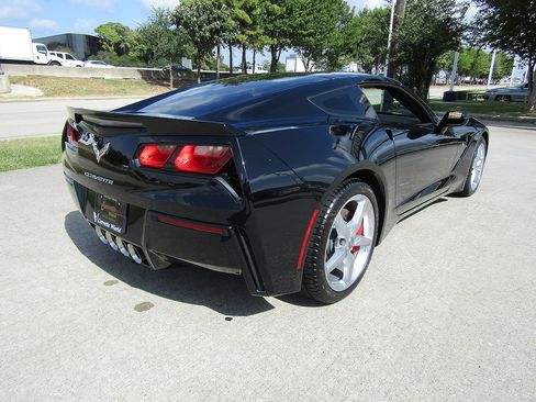 Used 2014 Chevrolet Corvette Stingray Coupe w/ 2LT Preferred Equipment Group RWD image 5
