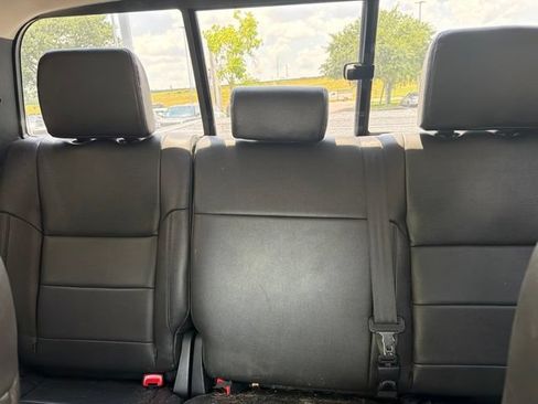 Used 2016 Toyota Tundra SR5 w/ SR5 Upgrade Package RWD image 9