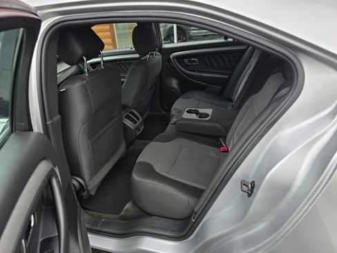 Used 2013 Ford Taurus SEL image 9