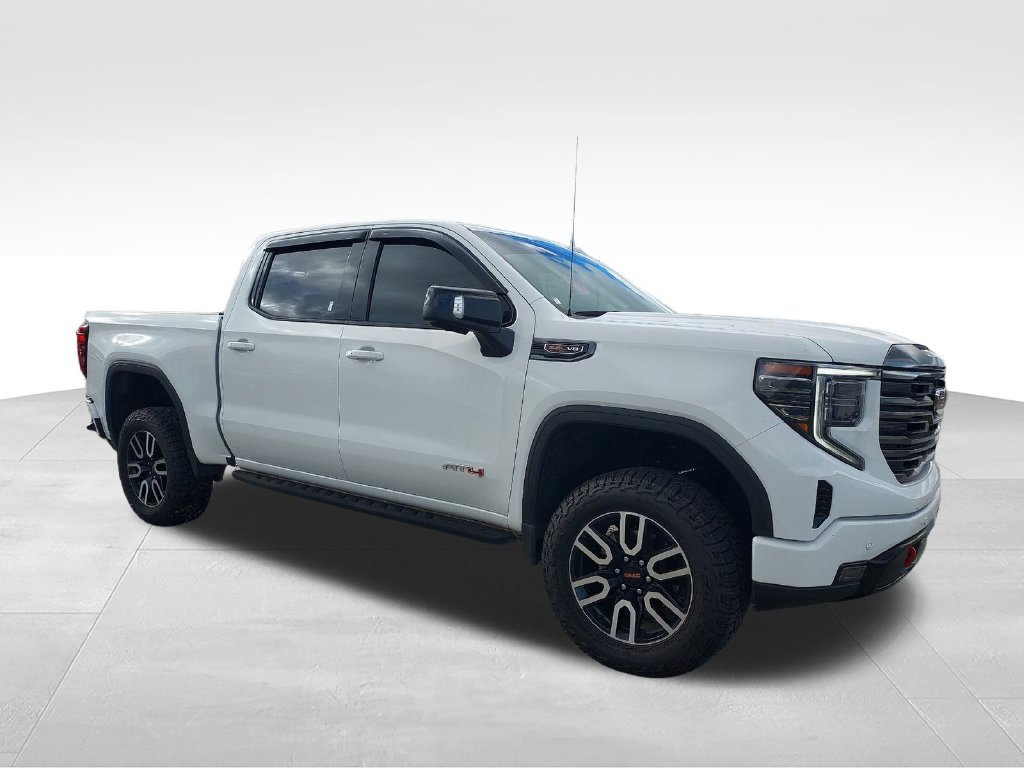 Used 2022 GMC Sierra 1500 AT4 w/ AT4 Premium Package AWD/4WD image 7