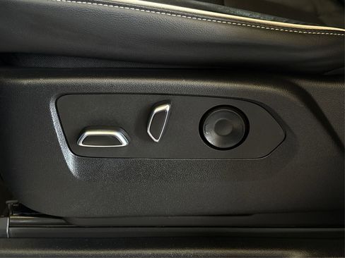 Used 2023 Cadillac Escalade Sport image 33