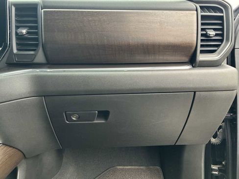 Certified 2024 Chevrolet Silverado 2500 High Country image 30