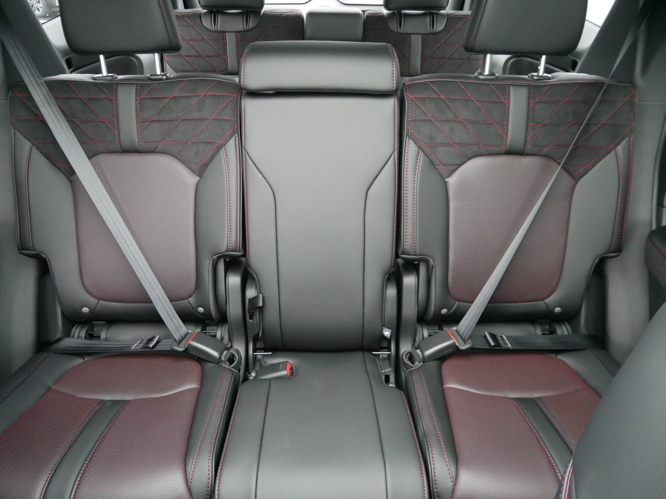 New 2026 Honda Pilot Black Edition image 13