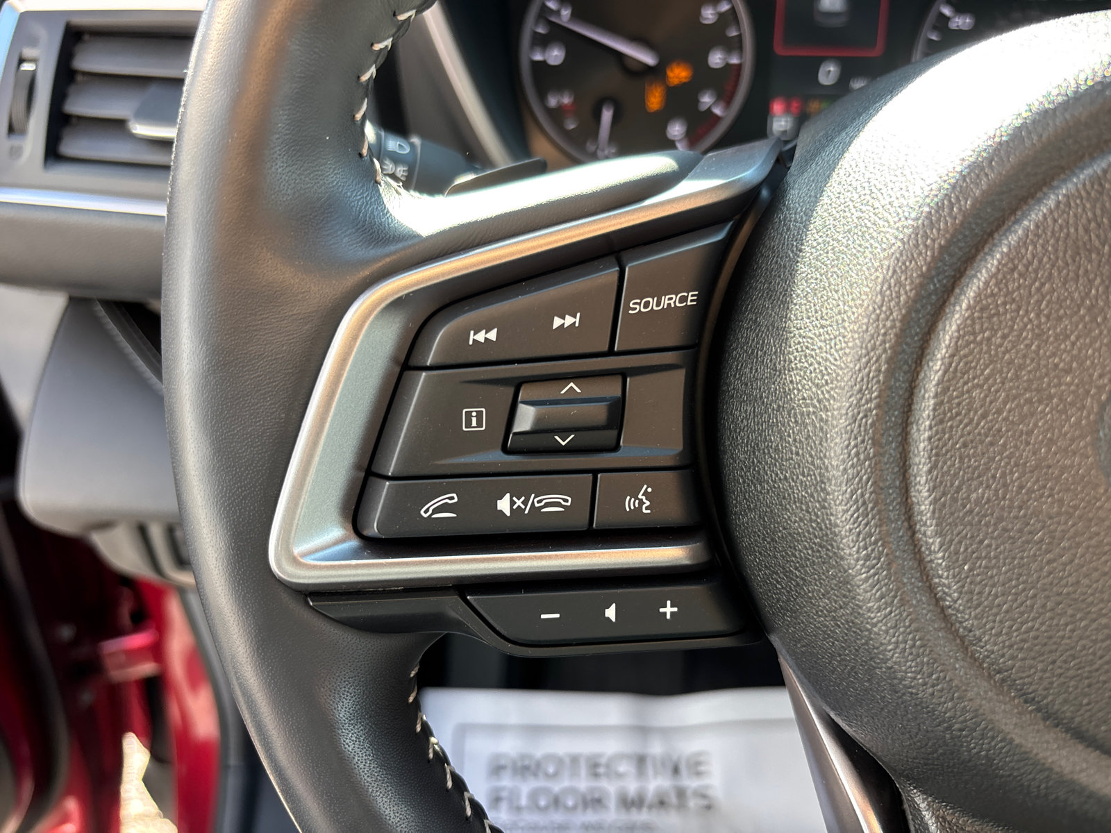 Used 2024 Subaru Ascent Touring AWD/4WD image 17