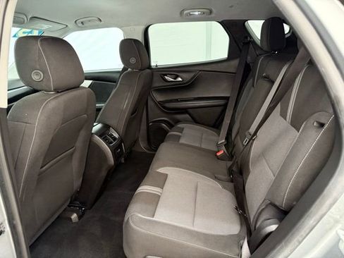 Used 2025 Chevrolet Blazer LT image 15