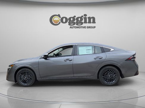 New 2026 Nissan Sentra SV image 3