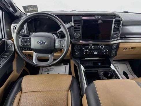 Used 2025 Ford F450 Lariat w/ Lariat Ultimate Package AWD/4WD image 23