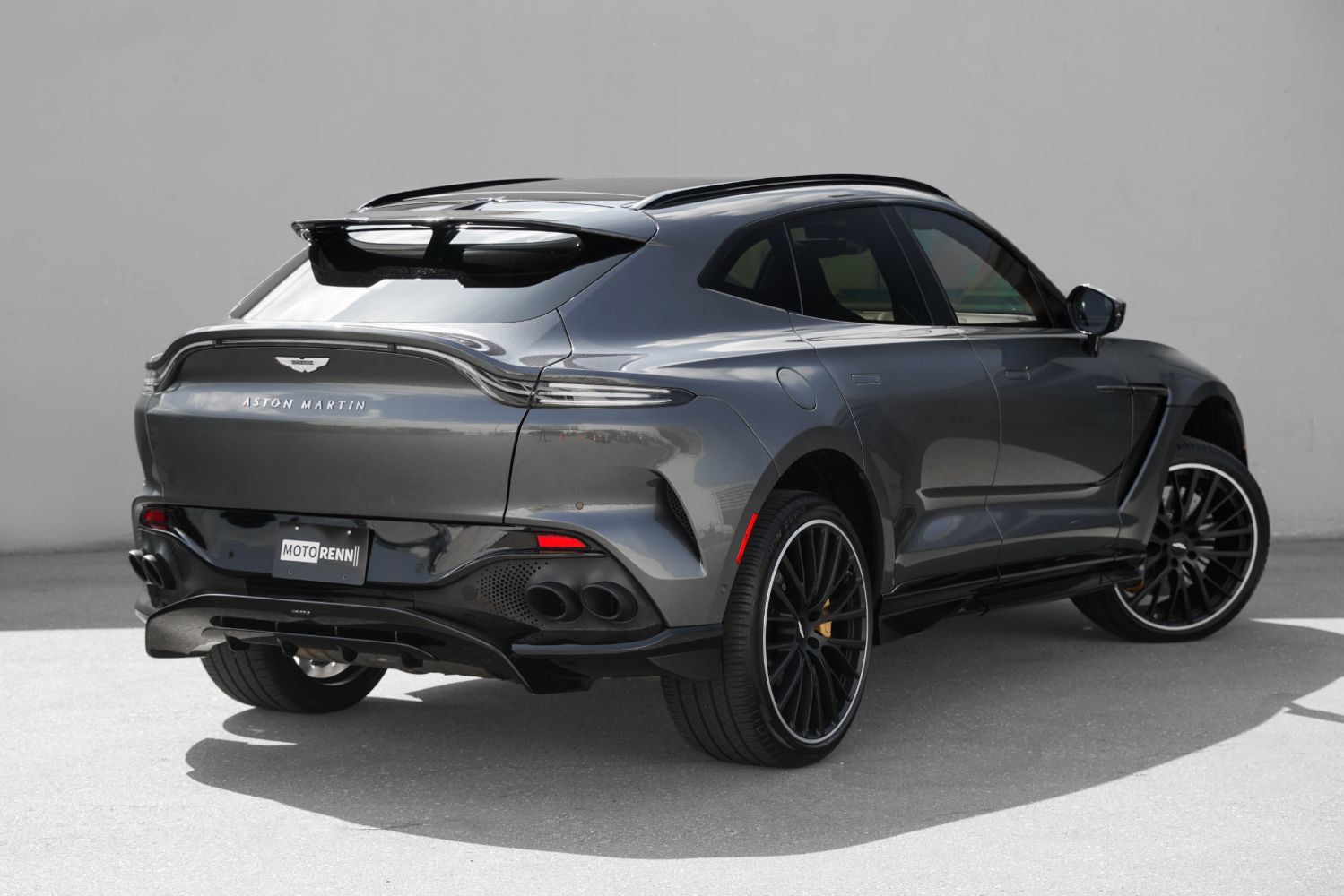 Used 2023 Aston Martin DBX 707 AWD/4WD image 3